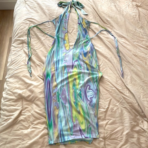 Unique Tye Dye Halter Dress - Picture 3 of 6